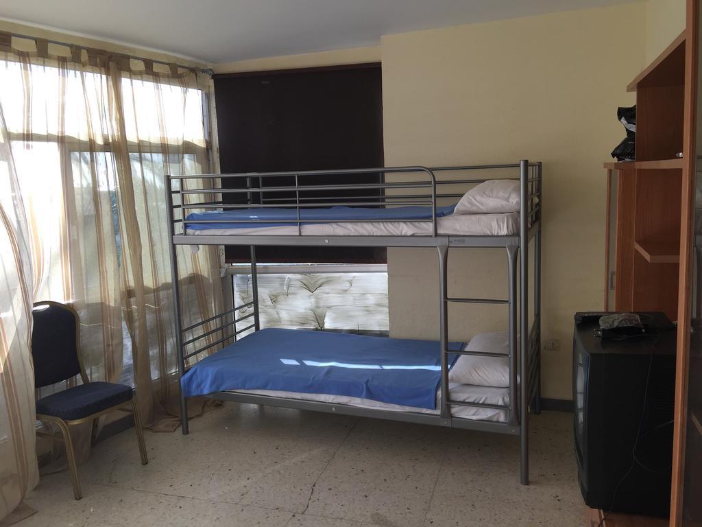 Tenerife Hostel ロスクリスティアーノス 部屋 写真